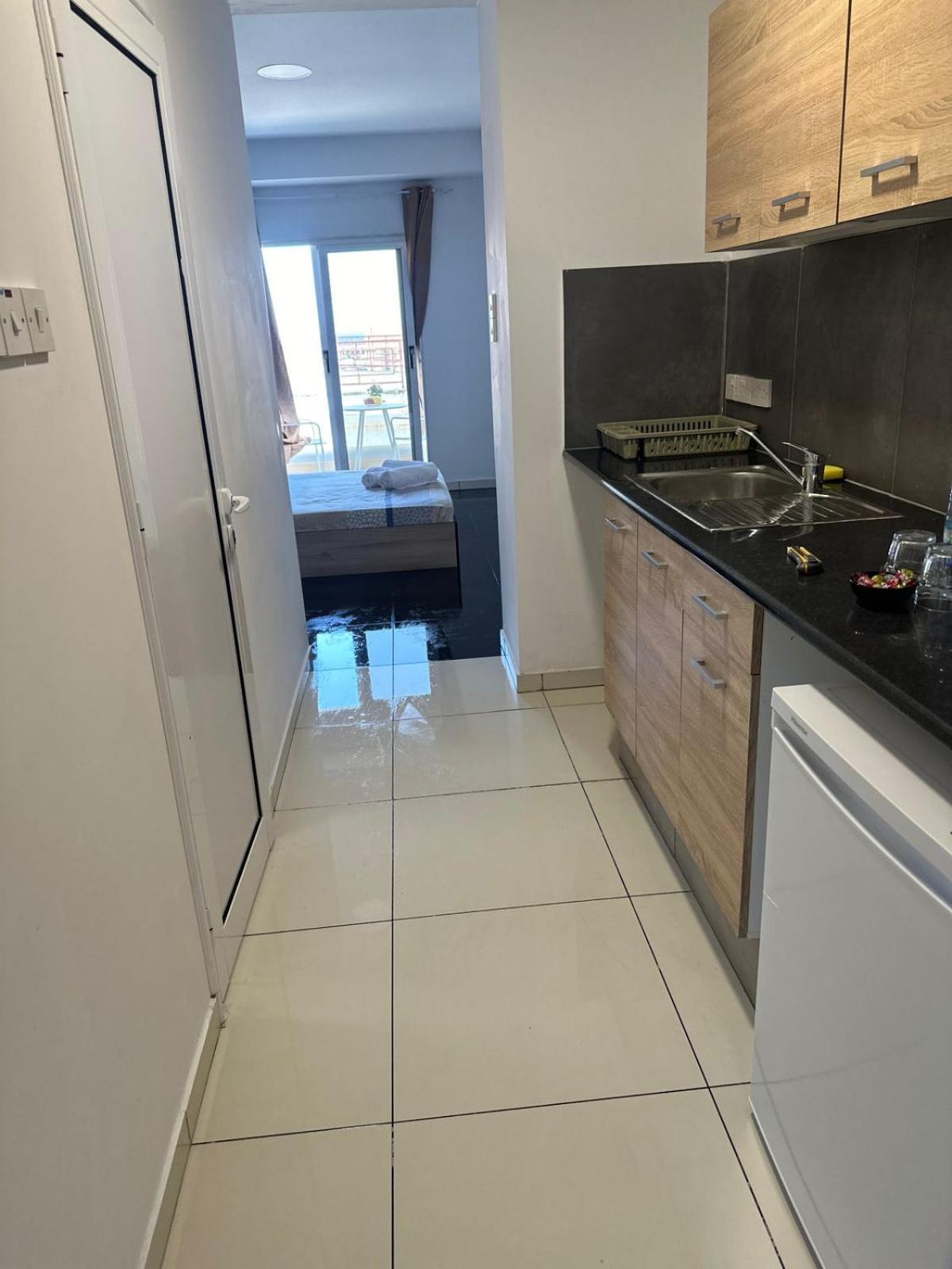 Ivi Apartments Ayia Napa Luaran gambar