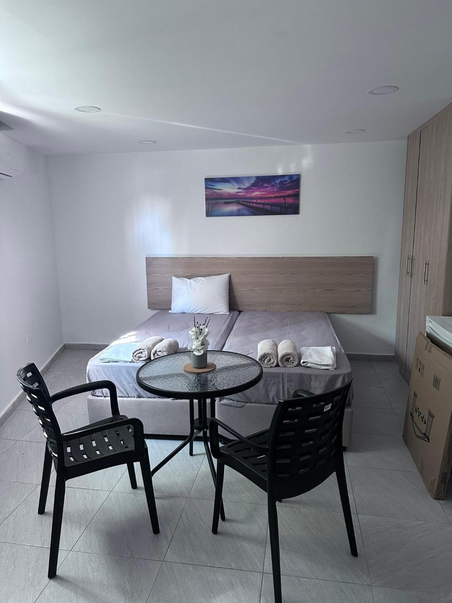Ivi Apartments Ayia Napa Luaran gambar